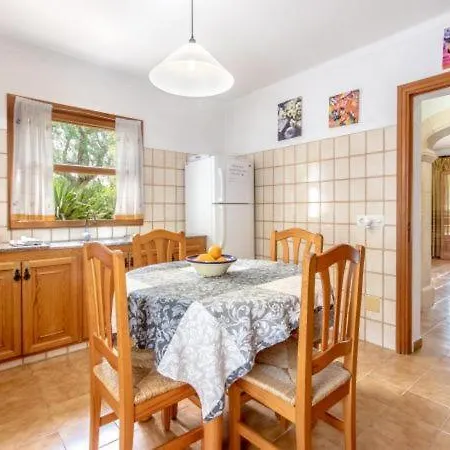 Sleeps 6 With Pool Air Con And Wifi Villa *
